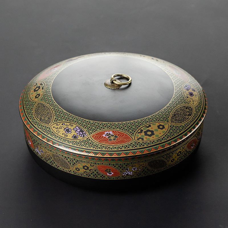 Porcelain Hand-painted Gilded Pu'er Tea Cake Caddy (Two-Piece)
