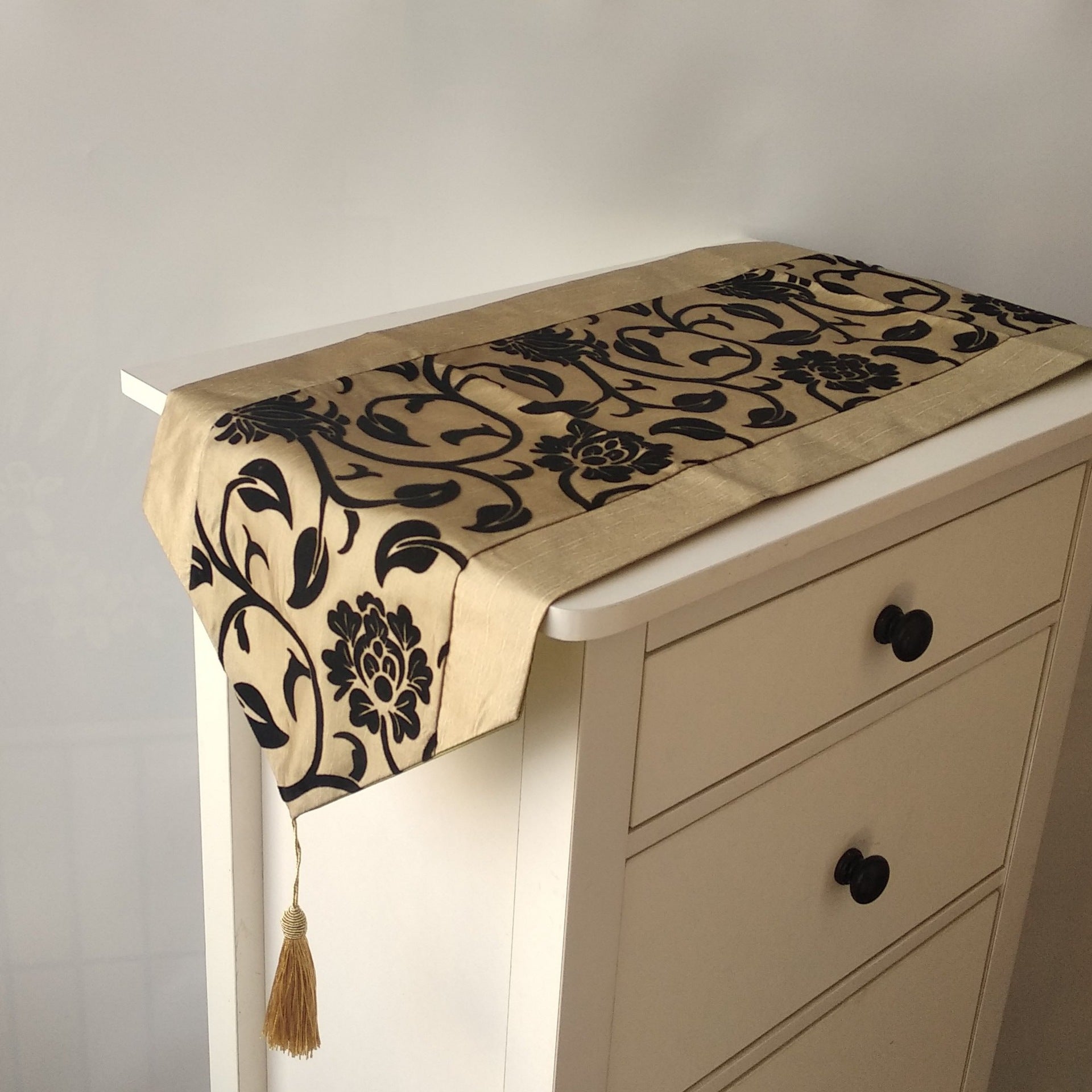 Modern Chinese Imitation Silk Table Runner