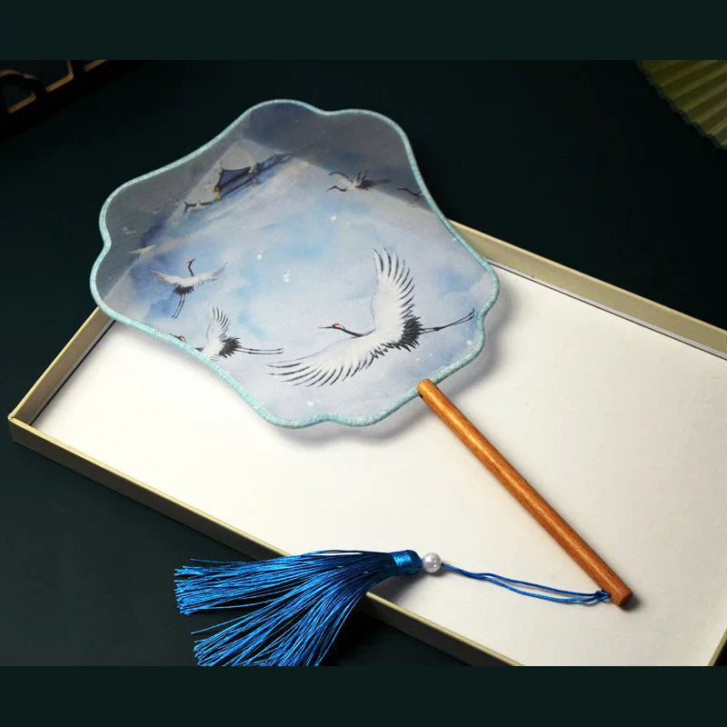 New Chinese Vintage Flower Embroidery Round Hand Fan Chinese Palace Hanfu Floral Silk Hand Fan Craft Wedding Gift For Guests New