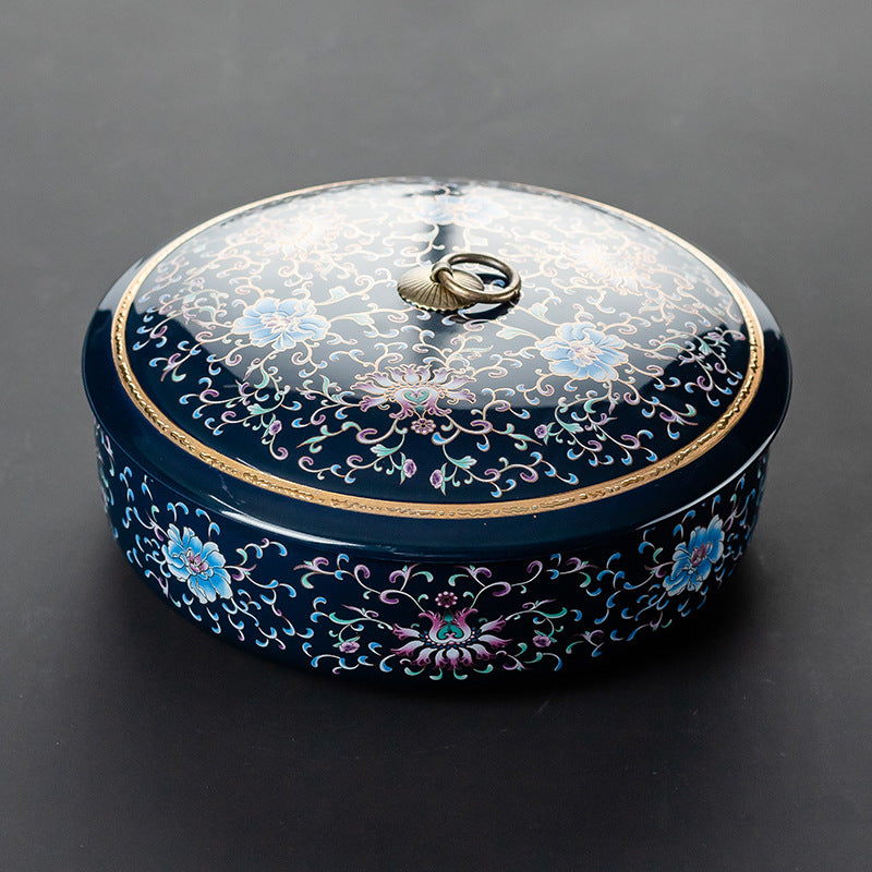 Porcelain Hand-painted Gilded Pu'er Tea Cake Caddy (Two-Piece)