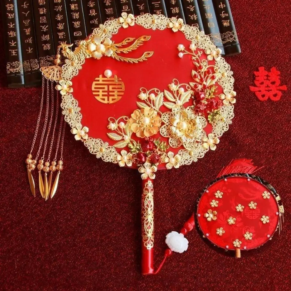 Traditional Chinese Style Bride Group Fan Handmade Flower Decorative Fan Xiuhe Fan Vintage Hanfu Fan Dance Performance