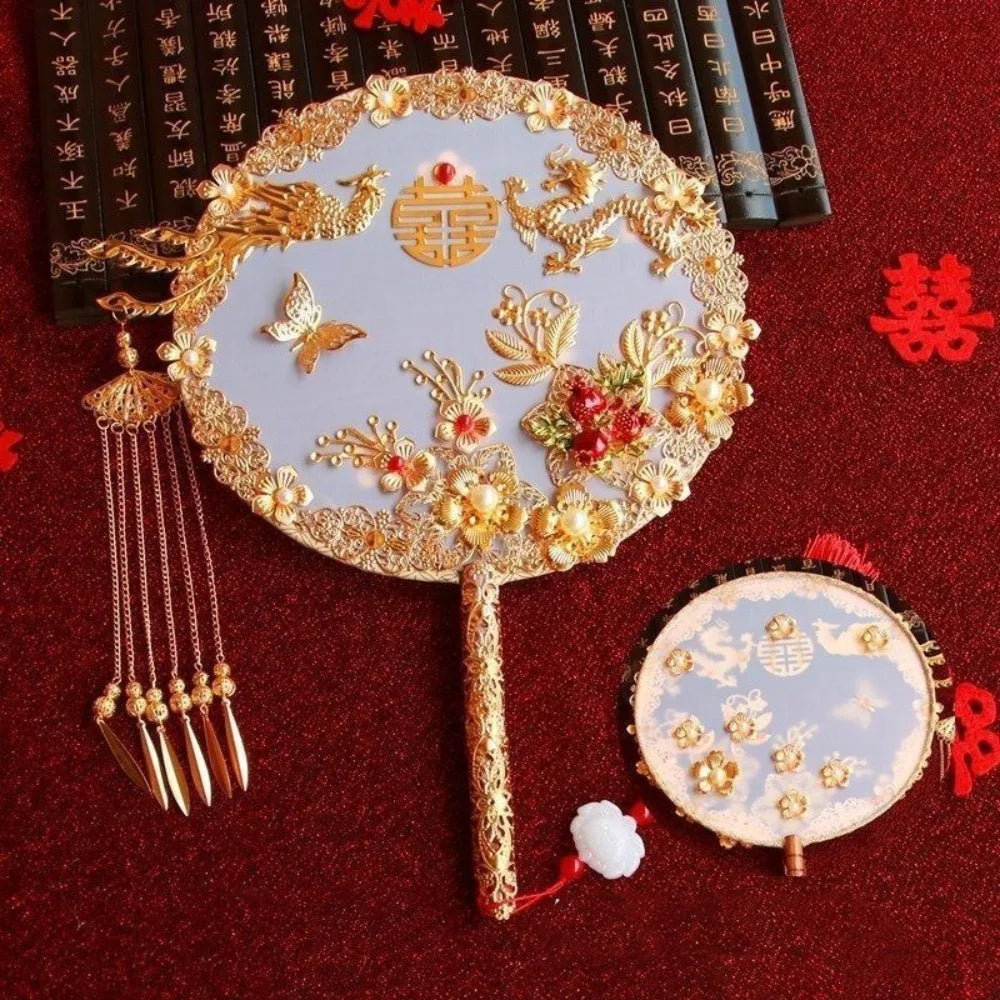 Traditional Chinese Style Bride Group Fan Handmade Flower Decorative Fan Xiuhe Fan Vintage Hanfu Fan Dance Performance