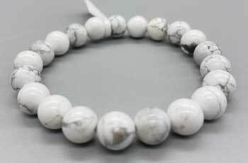 8mm Howlite bracelet