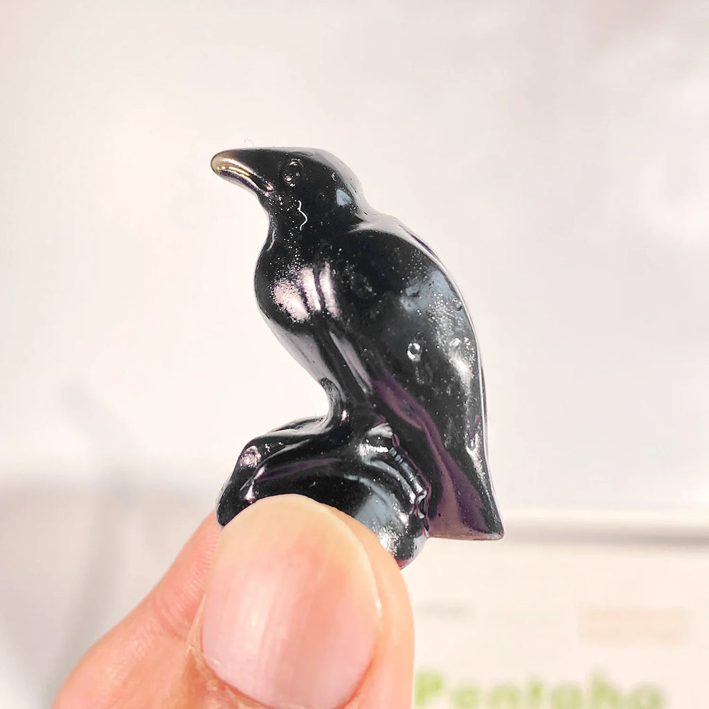 Obsidian Raven Statue