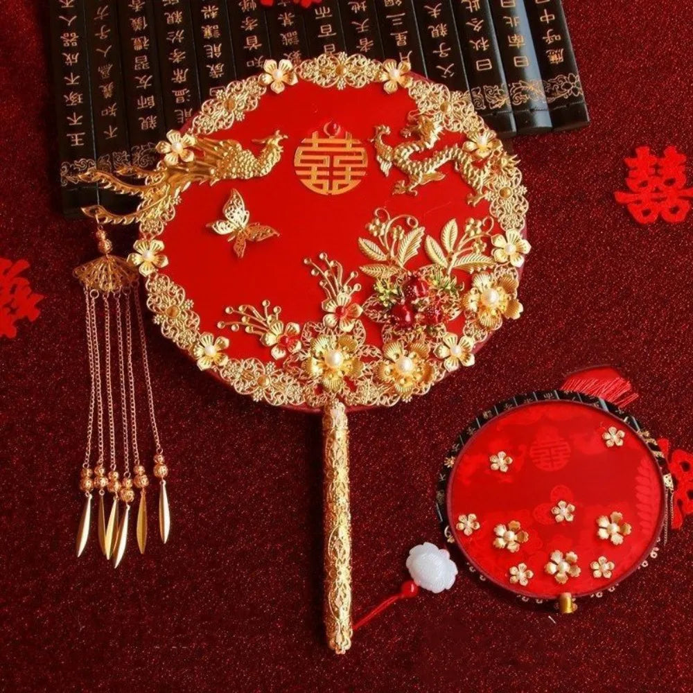 Traditional Chinese Style Bride Group Fan Handmade Flower Decorative Fan Xiuhe Fan Vintage Hanfu Fan Dance Performance
