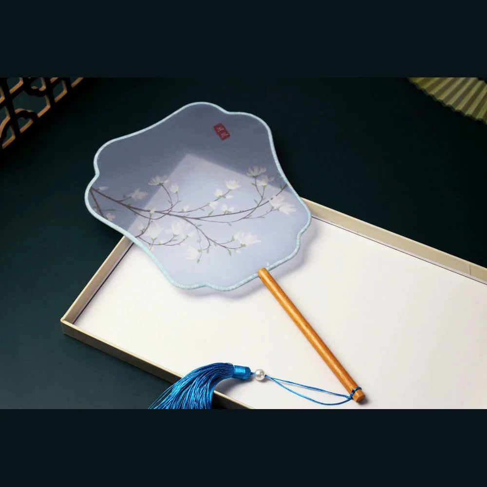 New Chinese Vintage Flower Embroidery Round Hand Fan Chinese Palace Hanfu Floral Silk Hand Fan Craft Wedding Gift For Guests New
