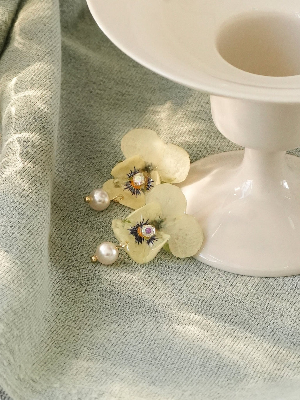 "Singing Garden" Real Viola Pansy Earrings