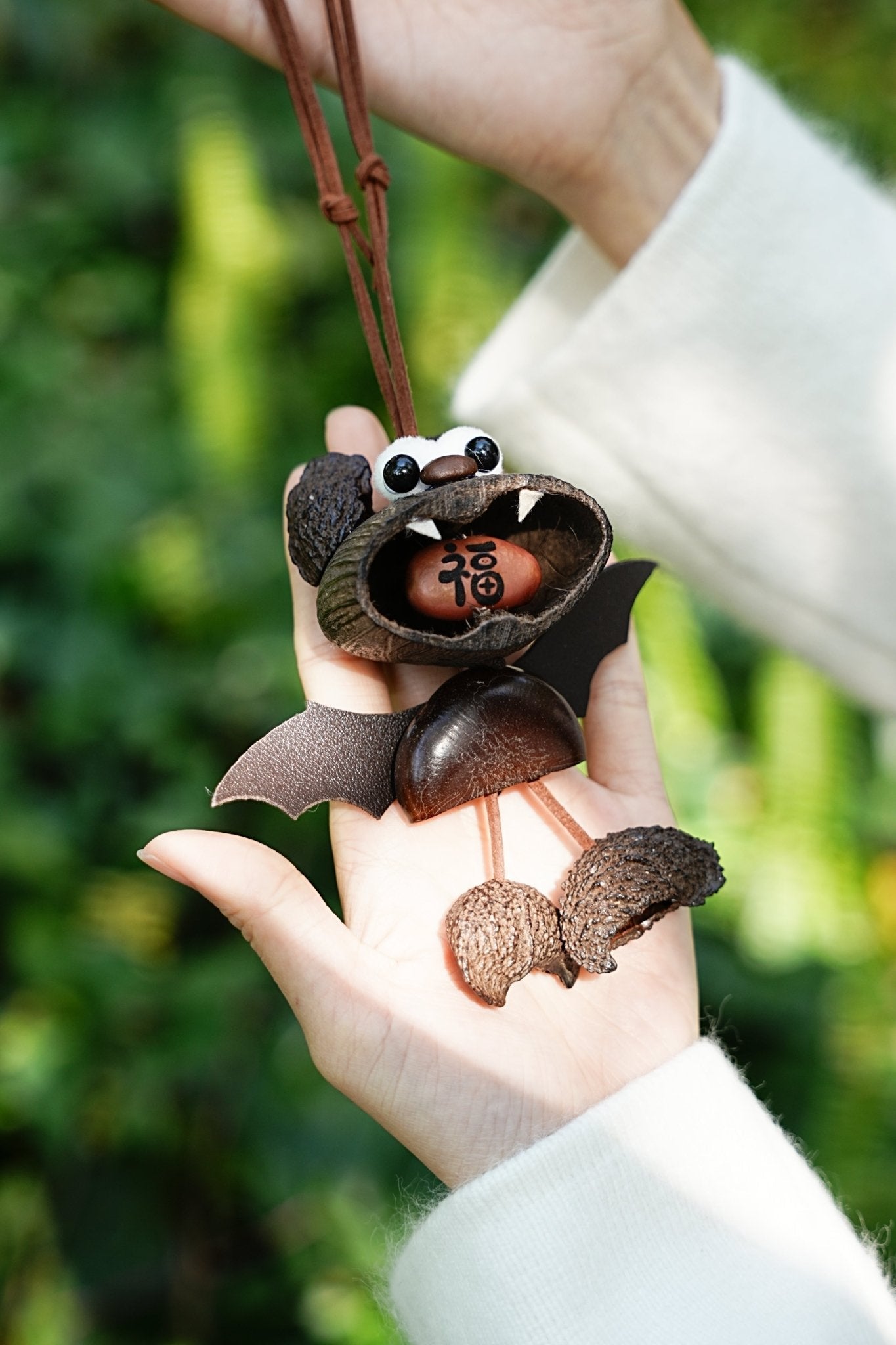 "Fortune Bat" Nut Shell Luck Car Charm