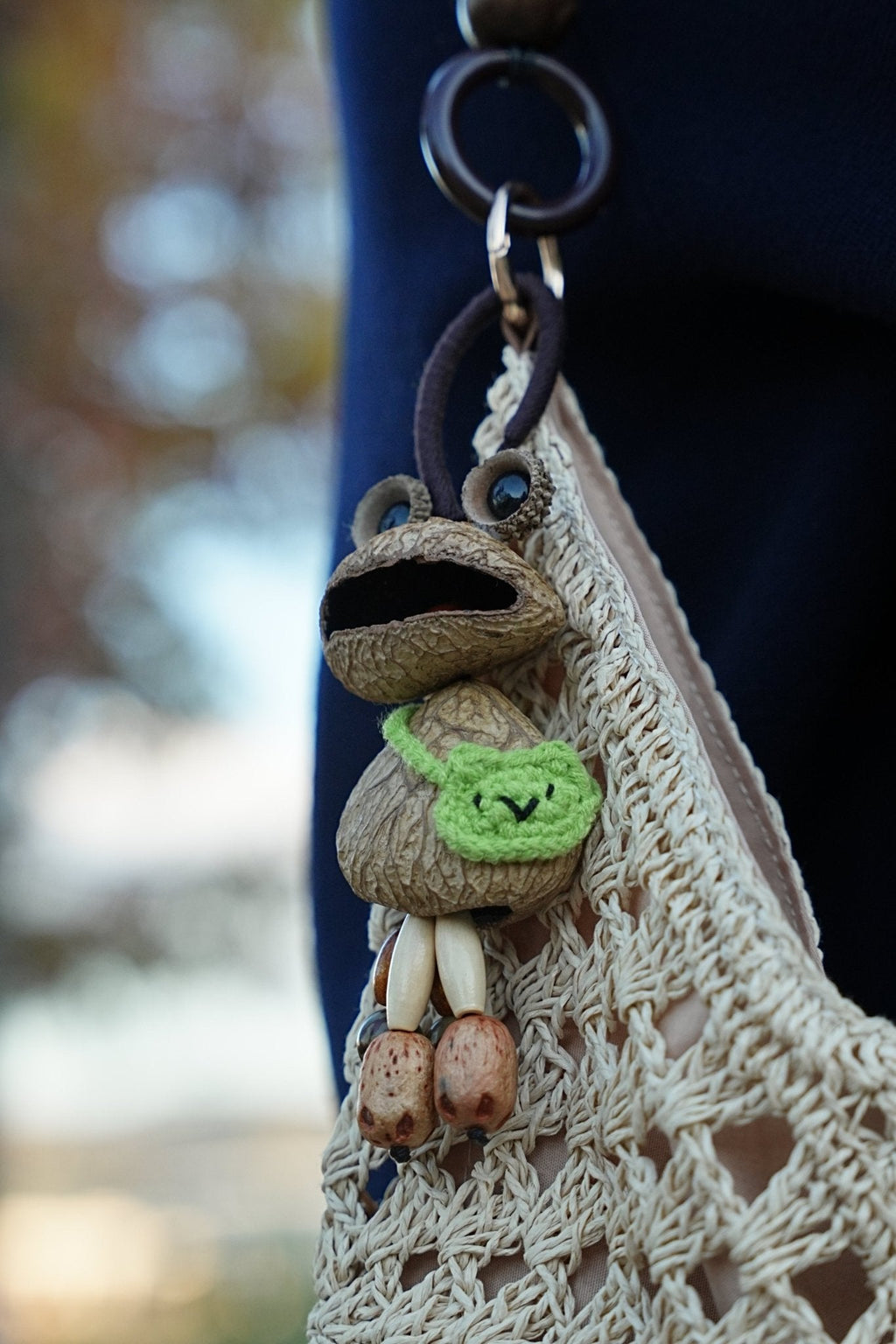 "The Wandering Frog" Seed Knit Charm