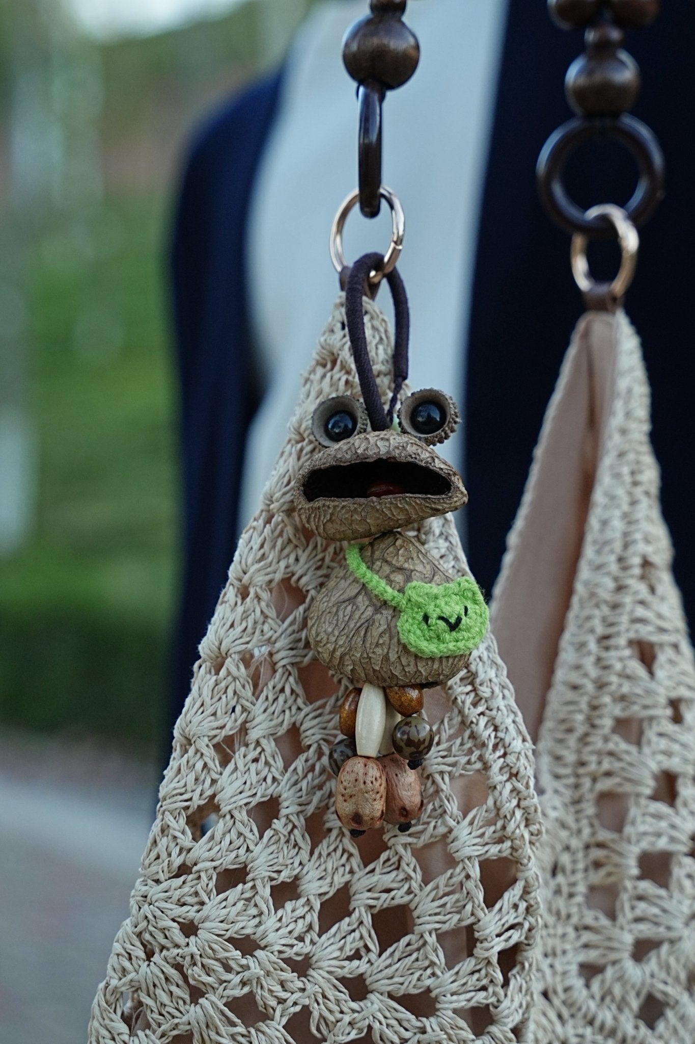 "The Wandering Frog" Seed Knit Charm